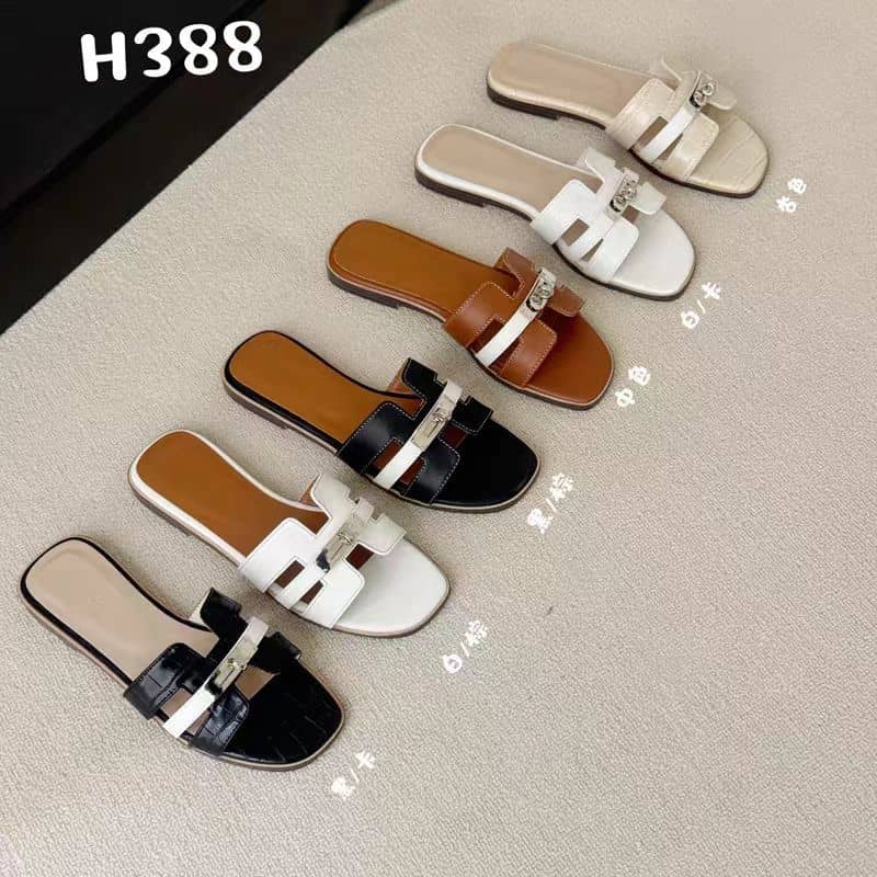 Ladies slippers